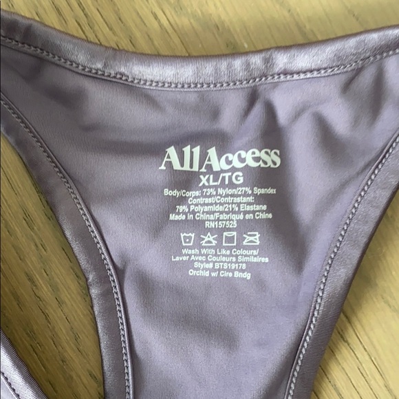 All Access Front Row Bra - Picture 2 of 3